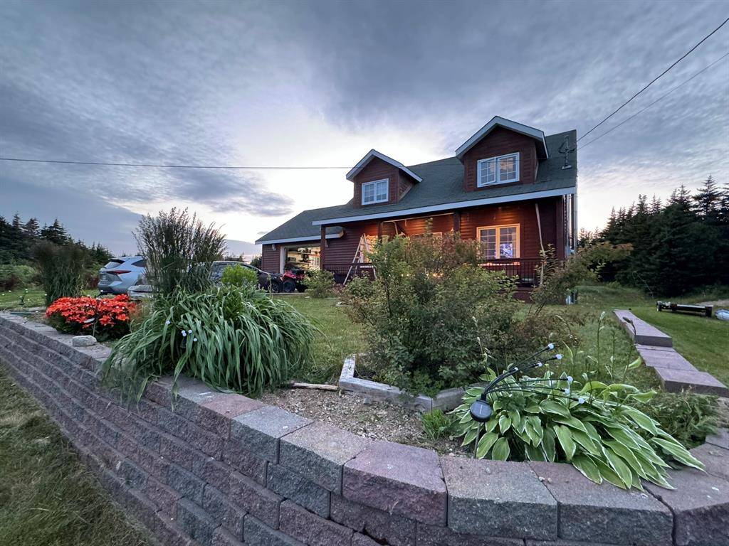114 Deer Marsh Road, Flatrock, NL A1K 1C8
