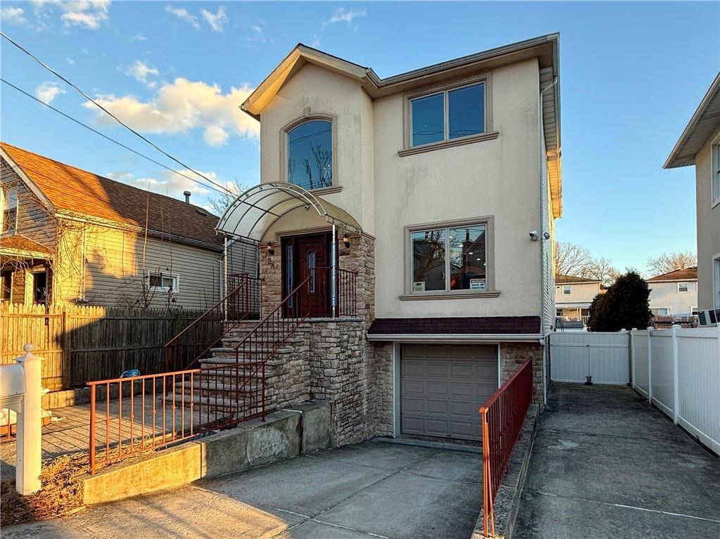 24 Lyman AVE, Staten  Island, NY 10305
