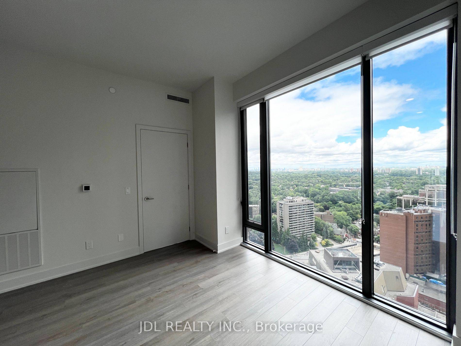 Toronto C02, ON M4W 0B6,8 Cumberland ST #2608
