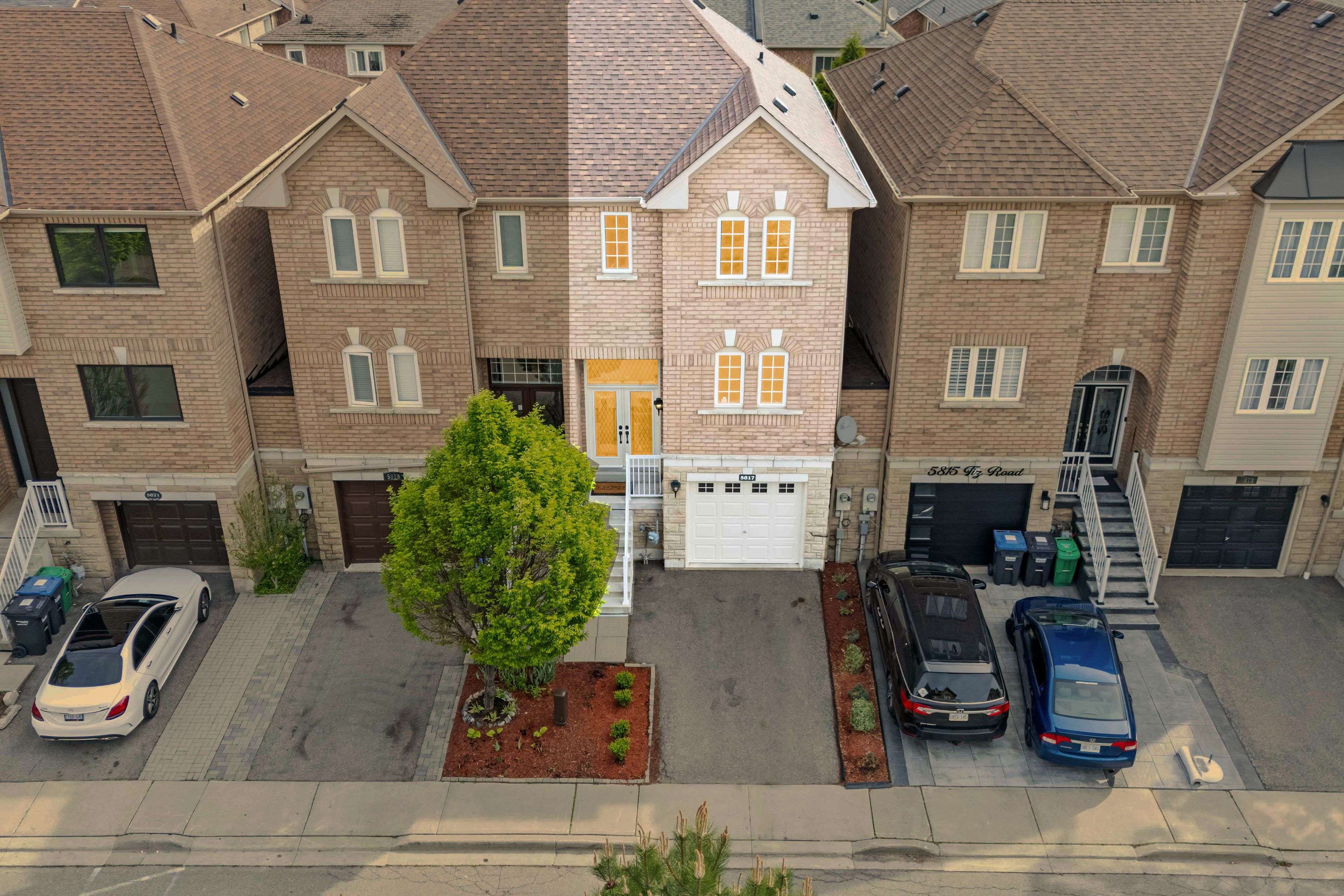 5817 Tiz RD, Mississauga, ON L5R 0B6