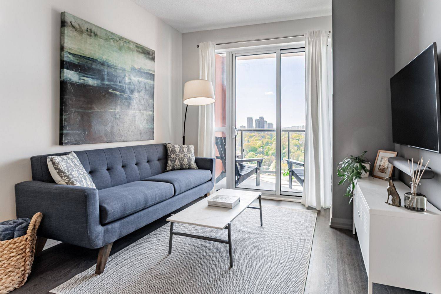 50 Thomas Riley RD #1508, Toronto W08, ON M9B 0C5