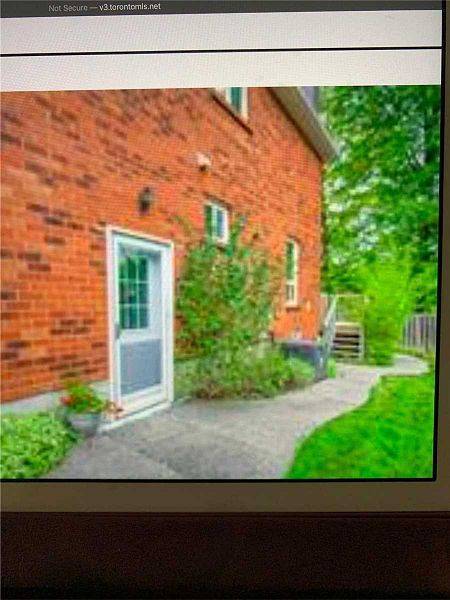 Mississauga, ON L5B 3T5,3570 ITALIA CRES #BASEMENT