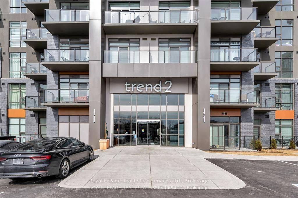 Hamilton, ON L8B 2A5,460 Dundas ST E #524