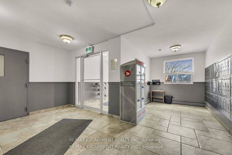 Brantford, ON N3S 7J3,793 Colborne ST E #512