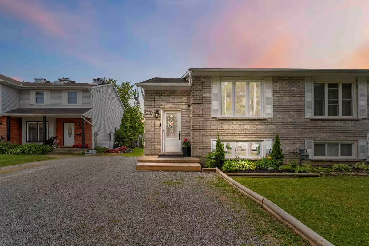Niagara Falls, ON L2G 7T2,6058 WILDROSE CRES