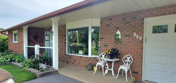 Oshawa, ON L1G 6Z4,880 Ritson RD N