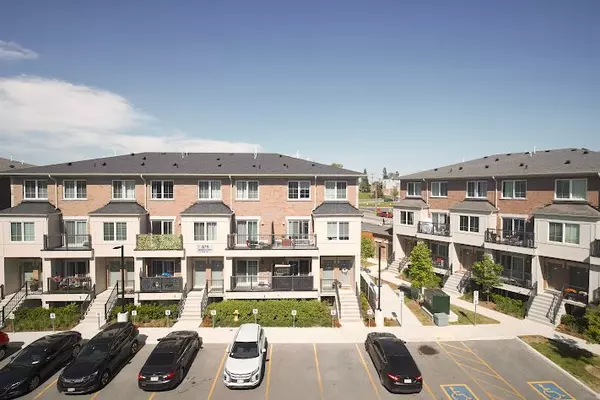 Oshawa, ON L1H 0B2,480 Beresford PATH #8
