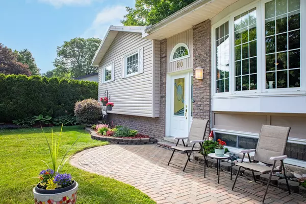 Penetanguishene, ON L9M 1H4,20 Payette DR