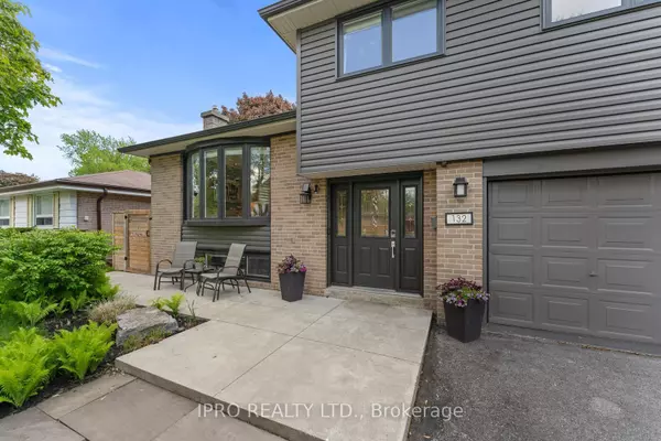 Brampton, ON L6W 2J9,132 Bartley Bull Pkwy