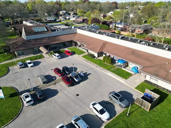 Niagara Falls, ON L2G 0A1,6350 Dorchester RD #125