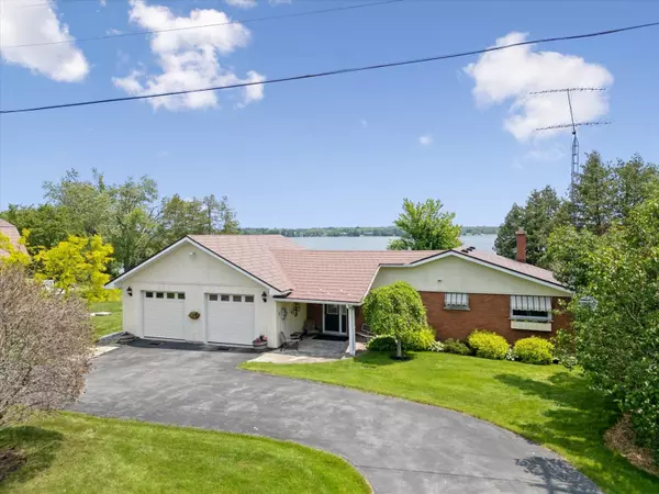 Selwyn, ON K0L 1T0,1105 Connaught DR