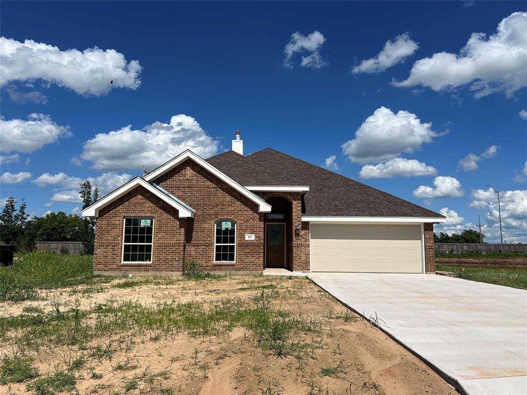 805 Whispering Oaks, Clyde, TX 79510