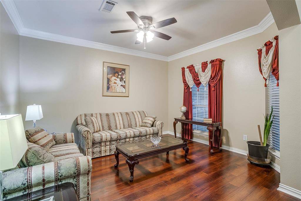 Red Oak, TX 75154,111 Evening Star Circle