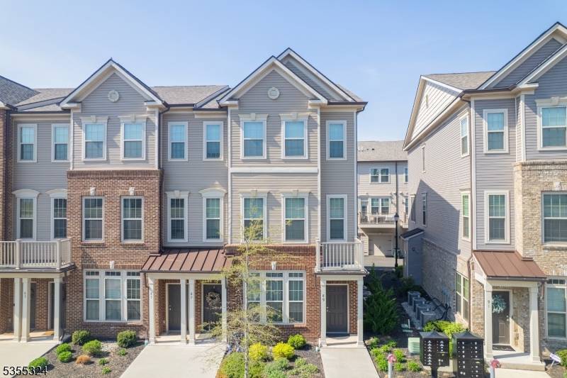 Somerville Boro, NJ 08876,89 Robeson St