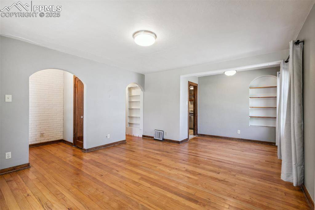 Colorado Springs, CO 80909,1419 E Bijou ST