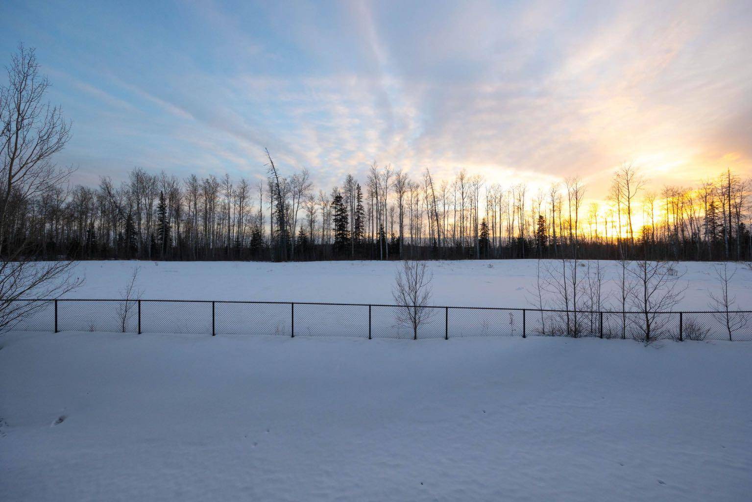 Fort Mcmurray, AB T9K 0P1,204 Sparrow Hawk DR #2209