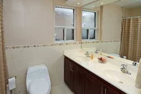 Toronto C06, ON M3H 2J2,31 Danby AVE