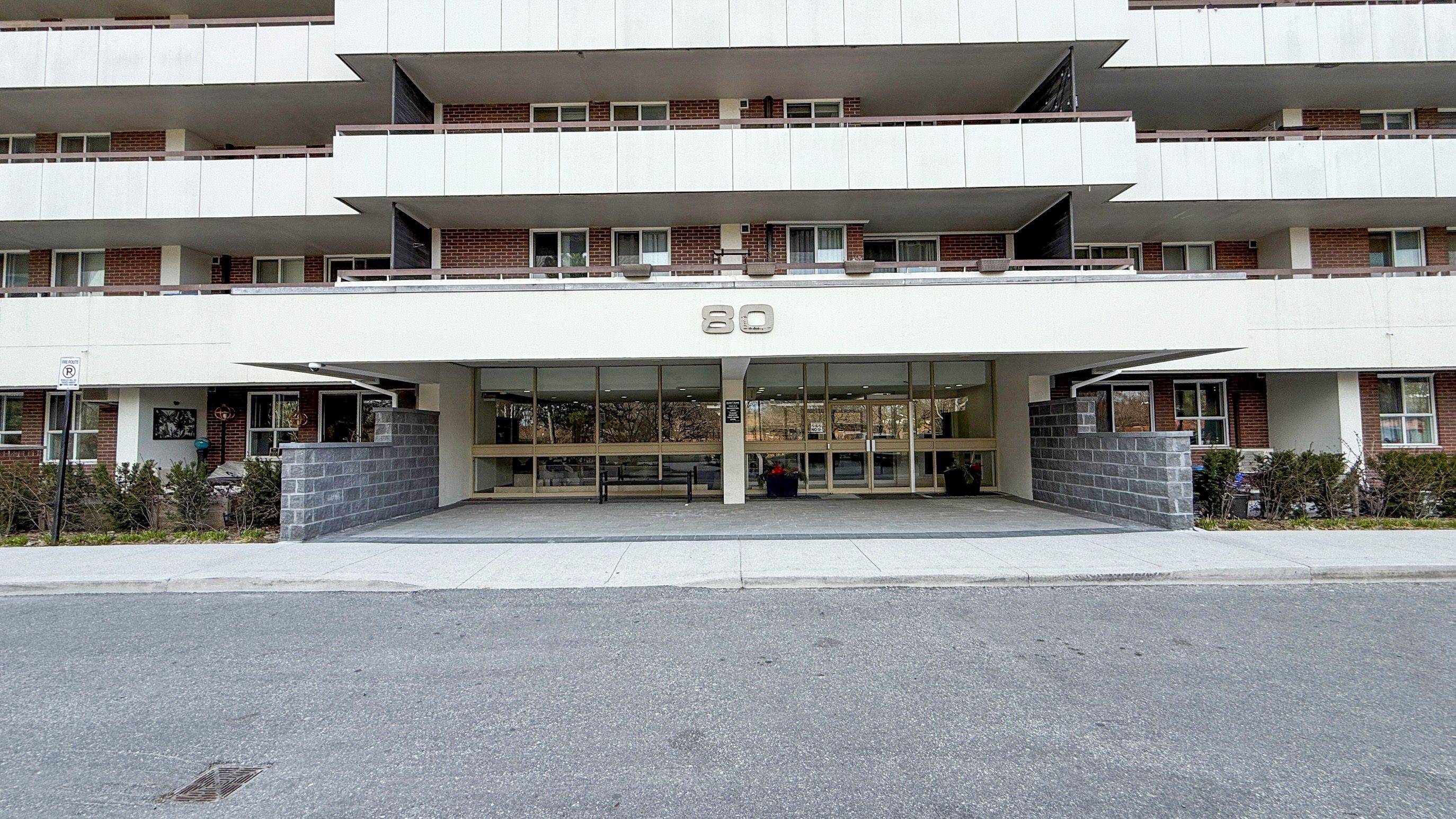 Markham, ON L3T 4P3,80 Inverlochy BLVD #701