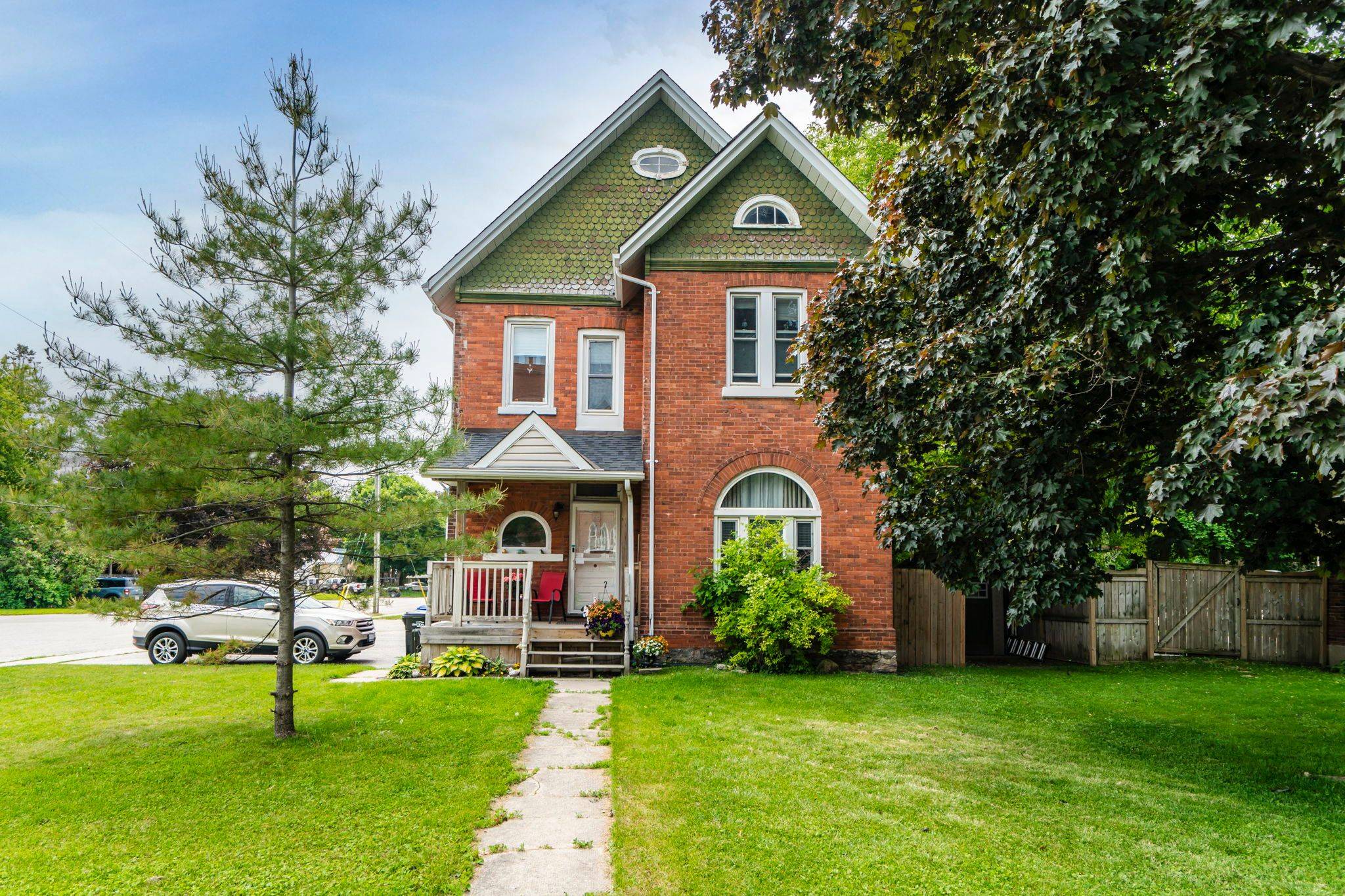 20 Yonge ST S, Springwater, ON L0L 1P0