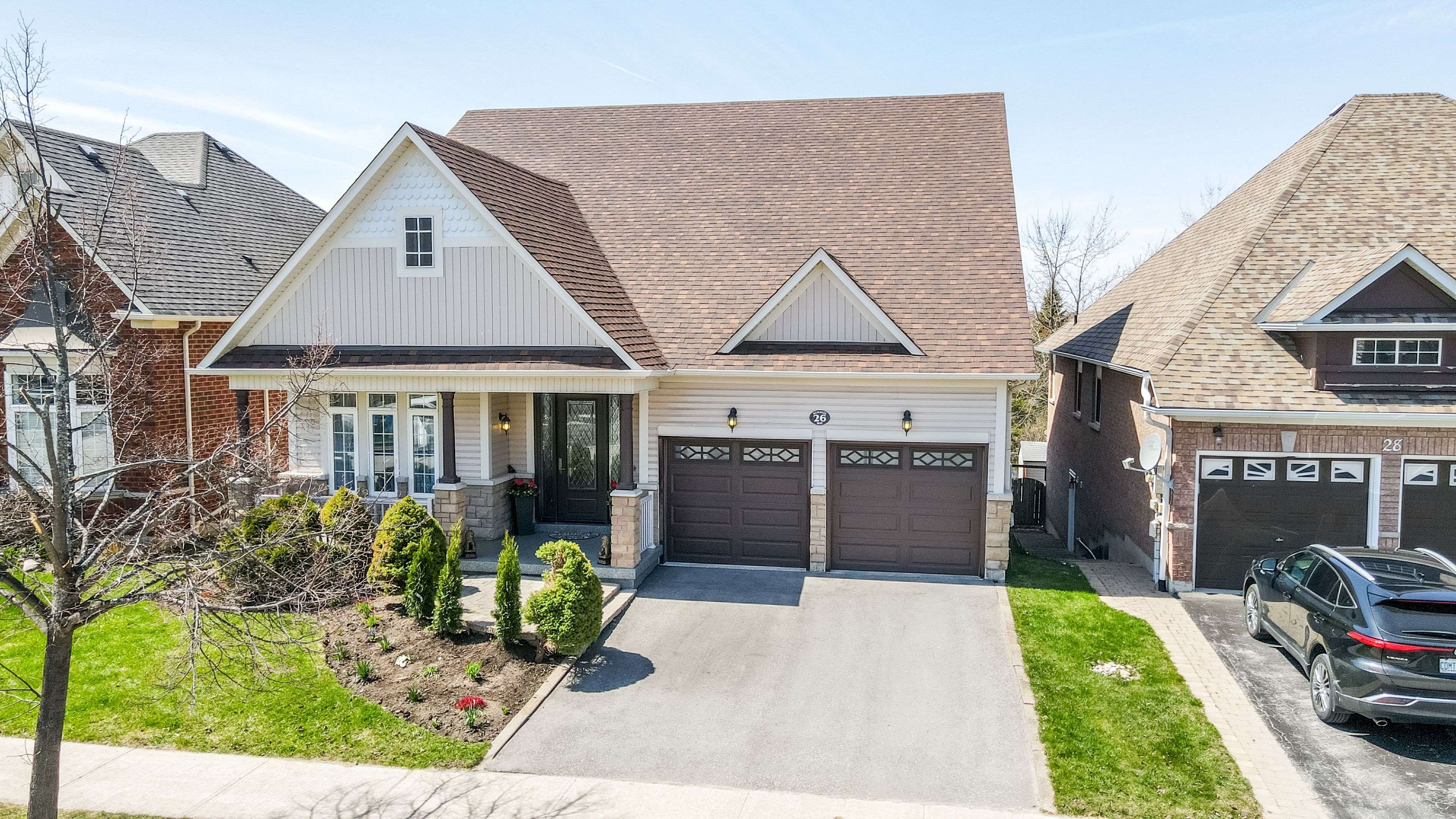 Barrie, ON L4M 7H7,26 Regalia WAY