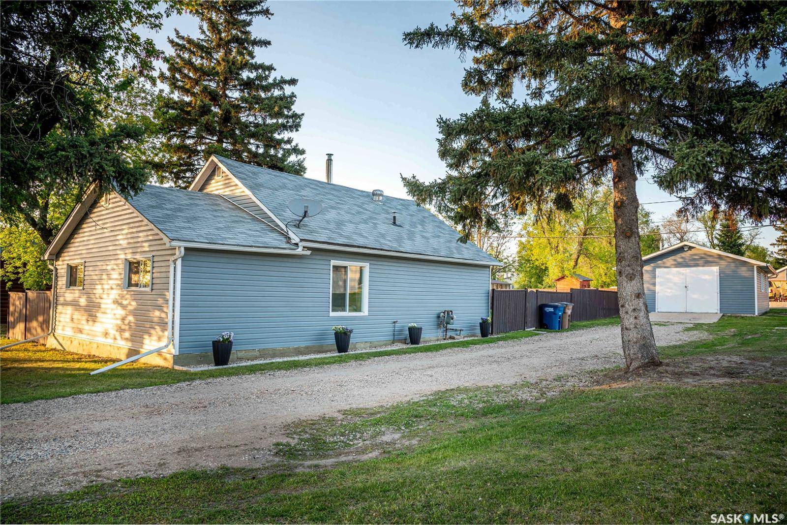 109 4th AVENUE S, Big River, SK S0J 0E0