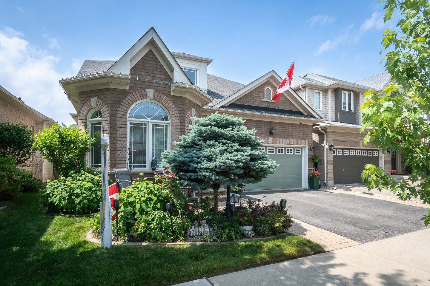 Milton, ON L9T 0A2,1022 Donnelly ST
