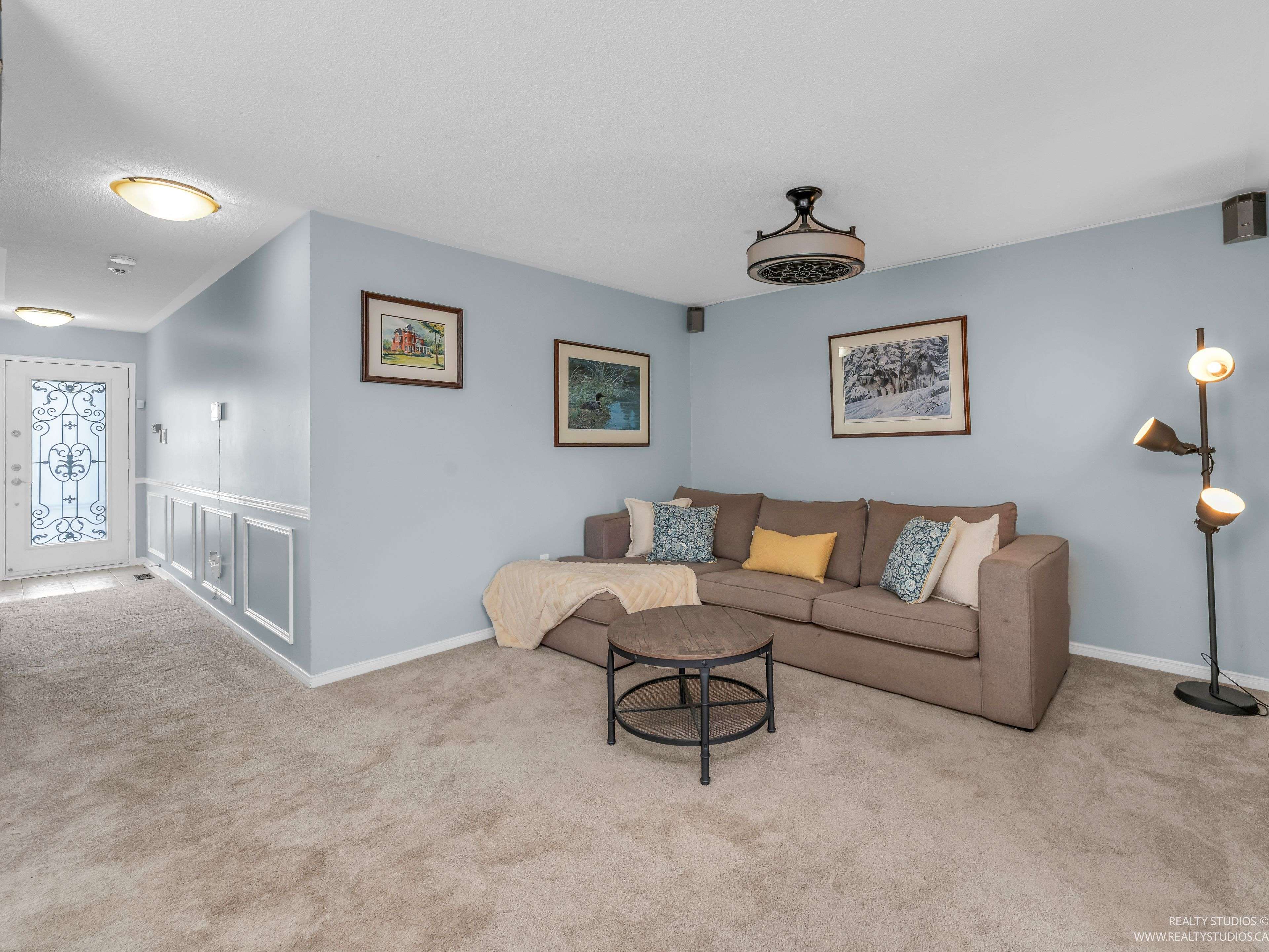 Brampton, ON L6X 4X1,52 Melissa CT