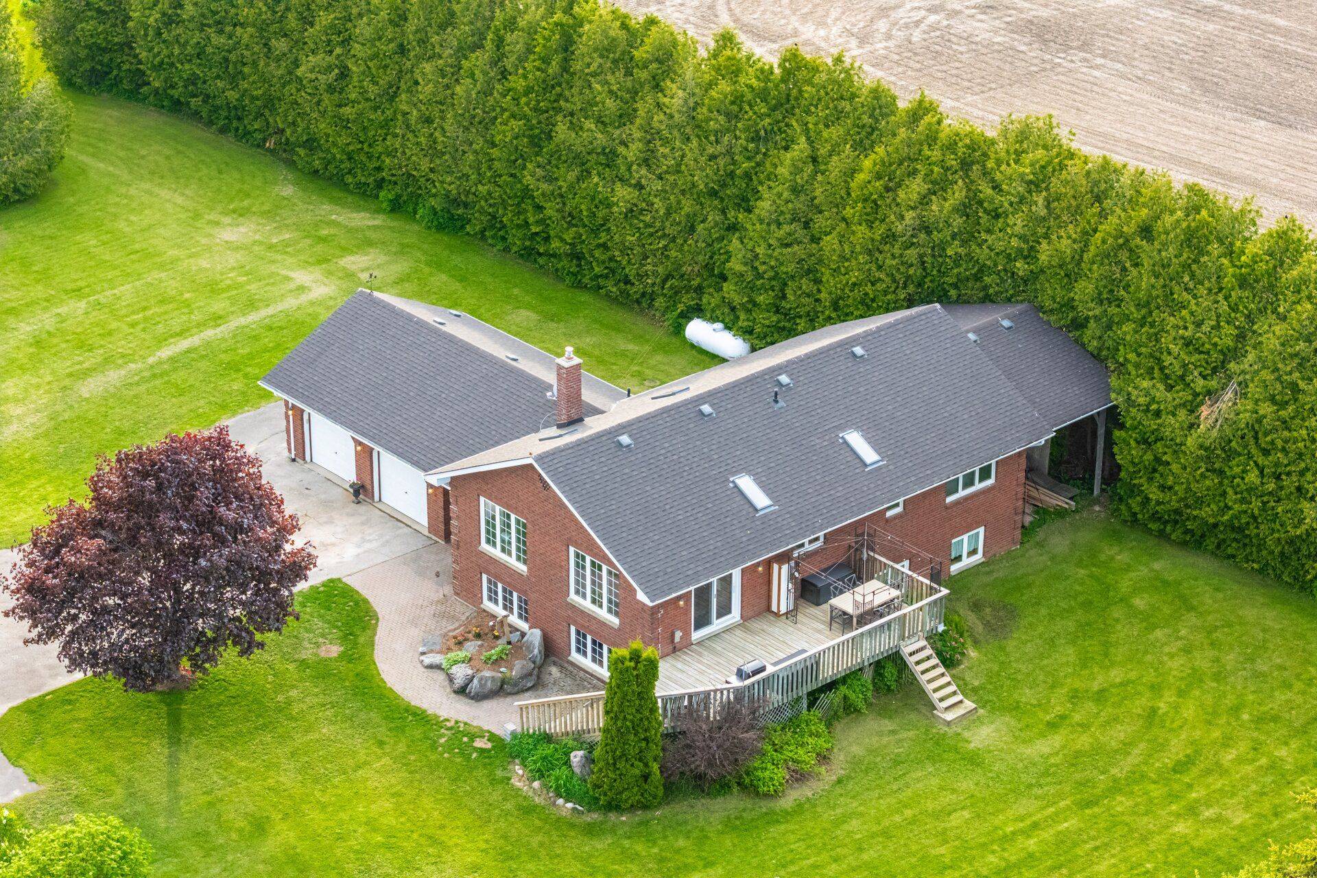 East Luther Grand Valley, ON L9W 0L5,115475 27/28 Side Road