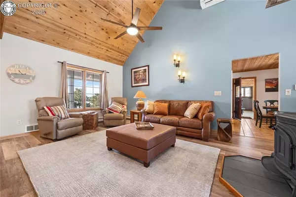 Cotopaxi, CO 81223,252 Apache TRL