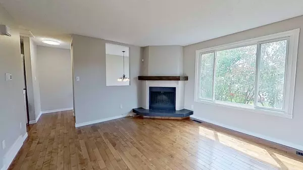 Calgary, AB T2A6B5,105 Fonda CT Southeast