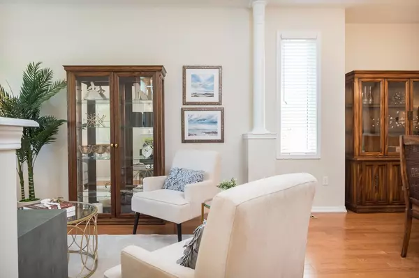 Milton, ON L9T 0A2,1022 Donnelly ST