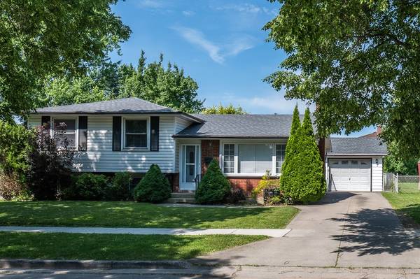 729 Hampstead RD, London South, ON N6C 4X7
