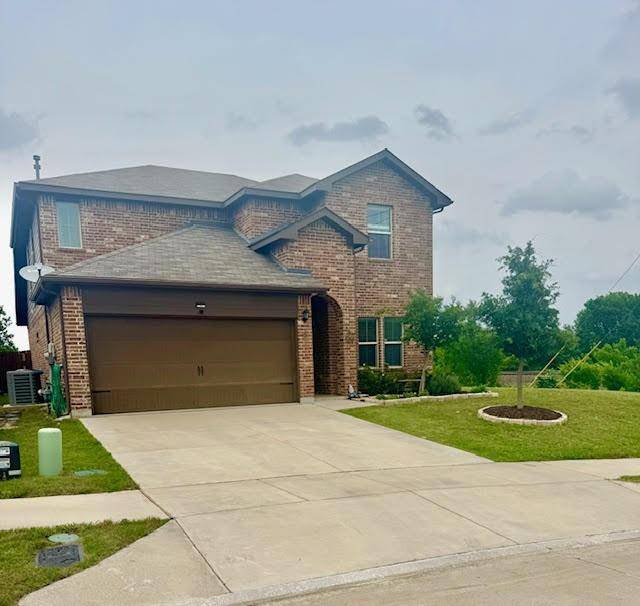 100 Green Water Drive, Fort Worth, TX 76131
