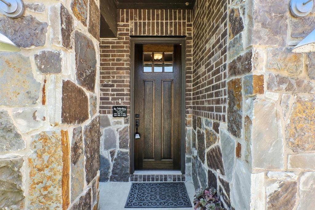 Flower Mound, TX 76226,1521 Twistleaf Road