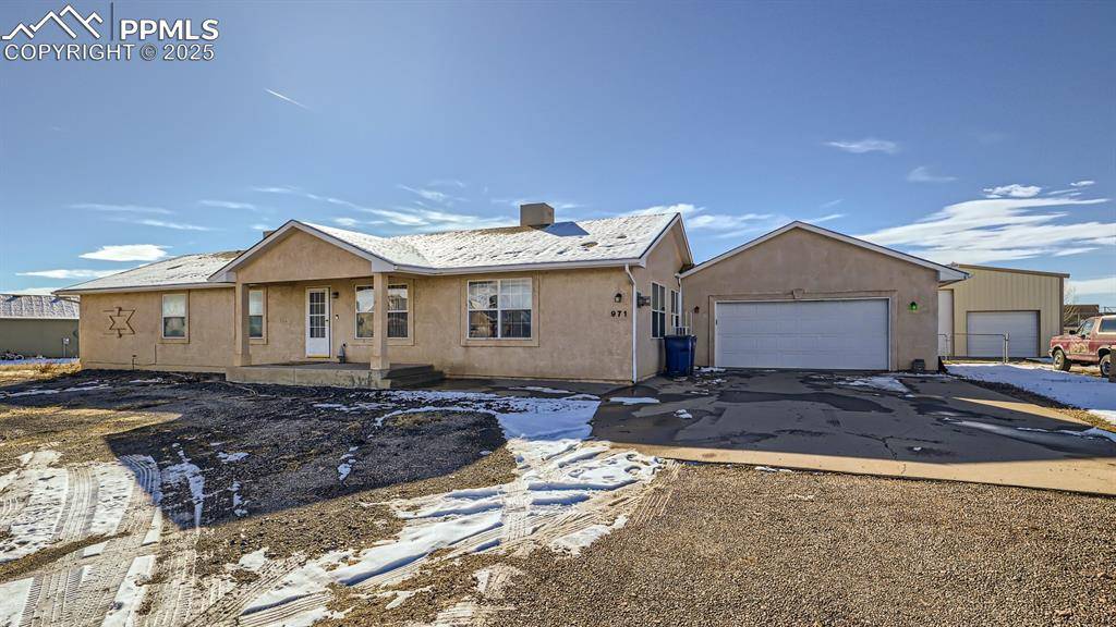 971 S Los Charros DR, Pueblo West, CO 81007