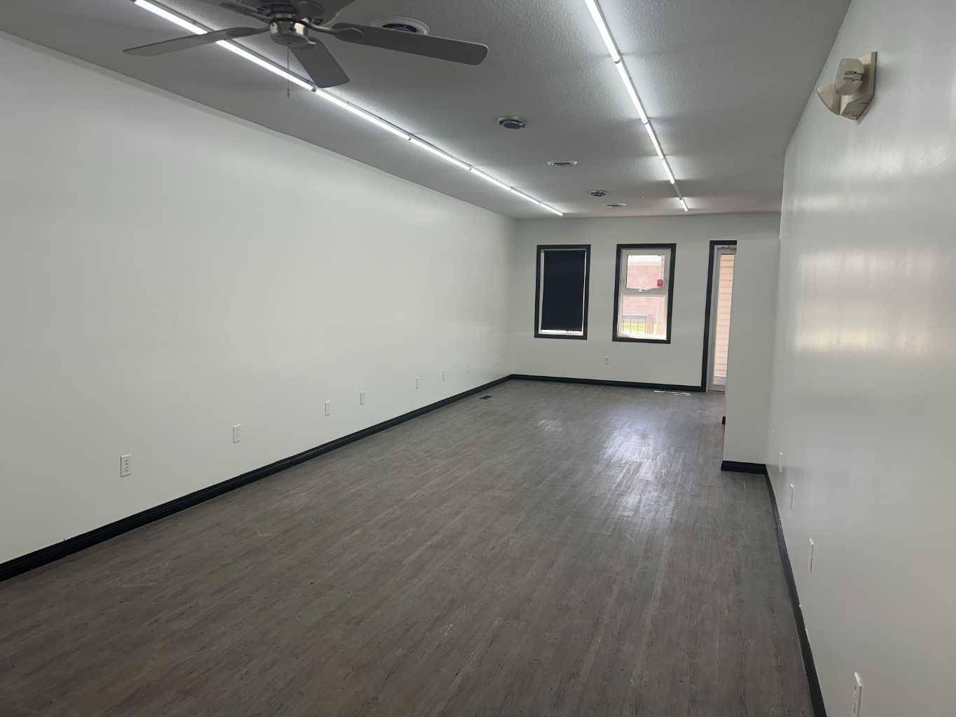 Taber, AB T1G 1R7,5104 49 AVE