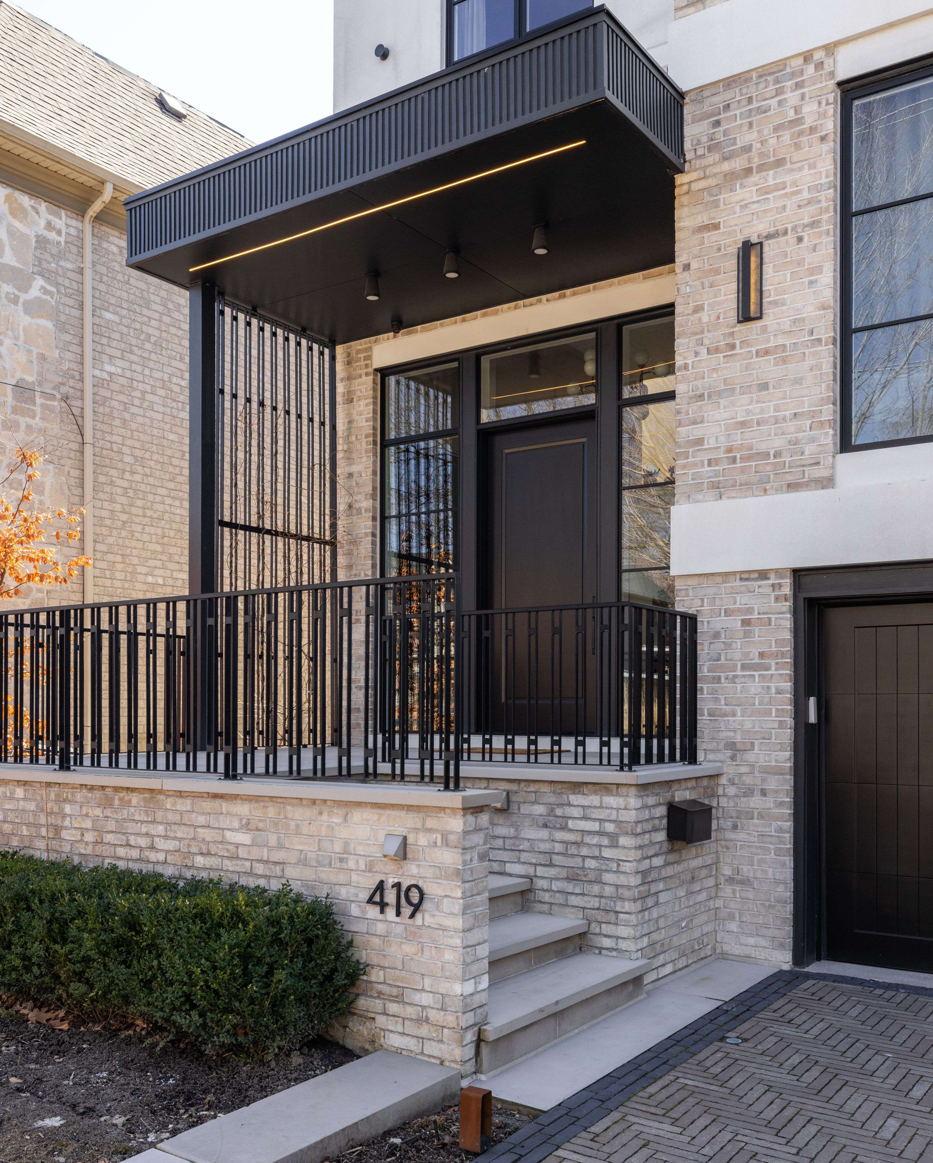 Toronto C04, ON M5N 1X1,419 Glengrove AVE
