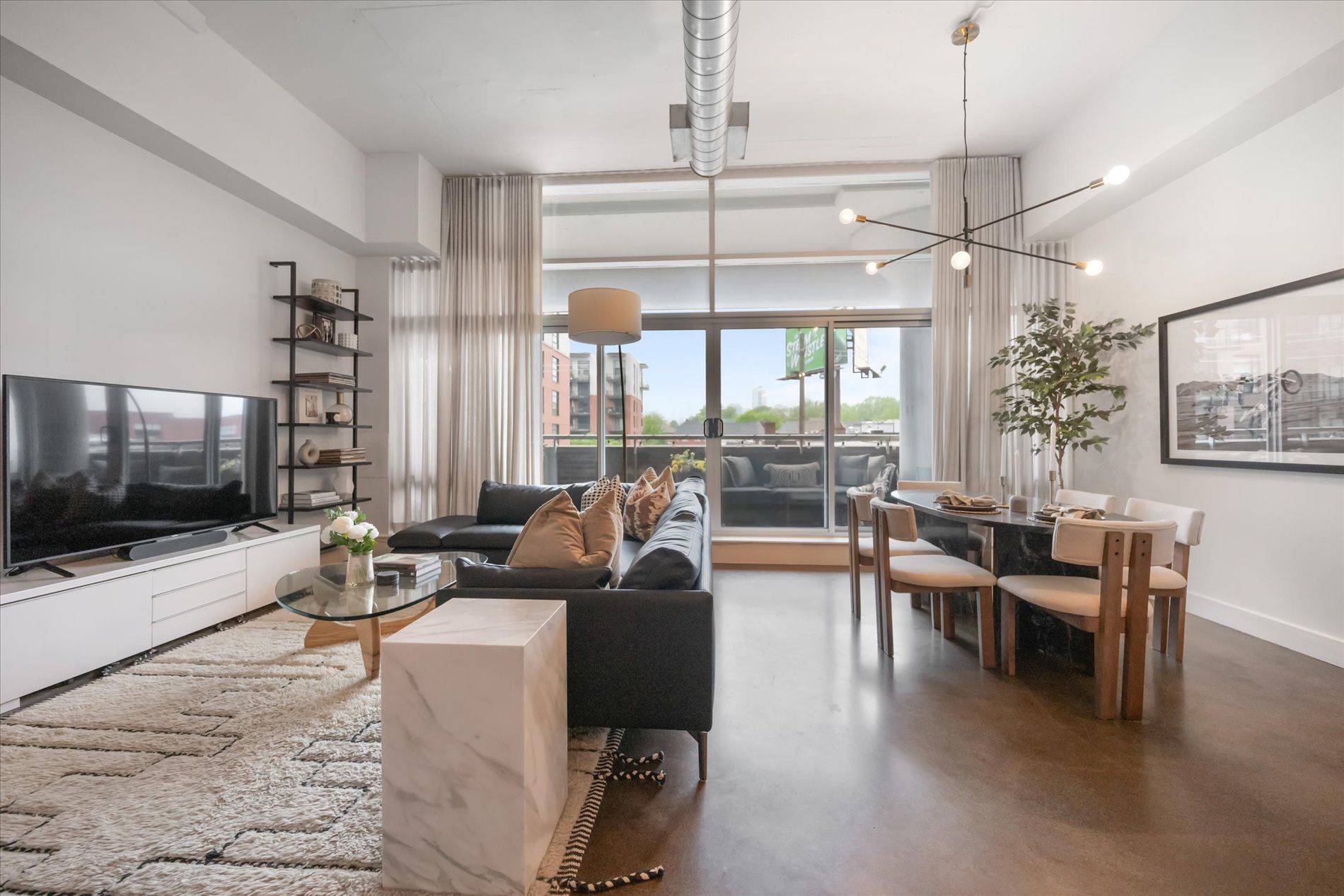 Toronto E01, ON M4M 3N6,233 Carlaw AVE #302