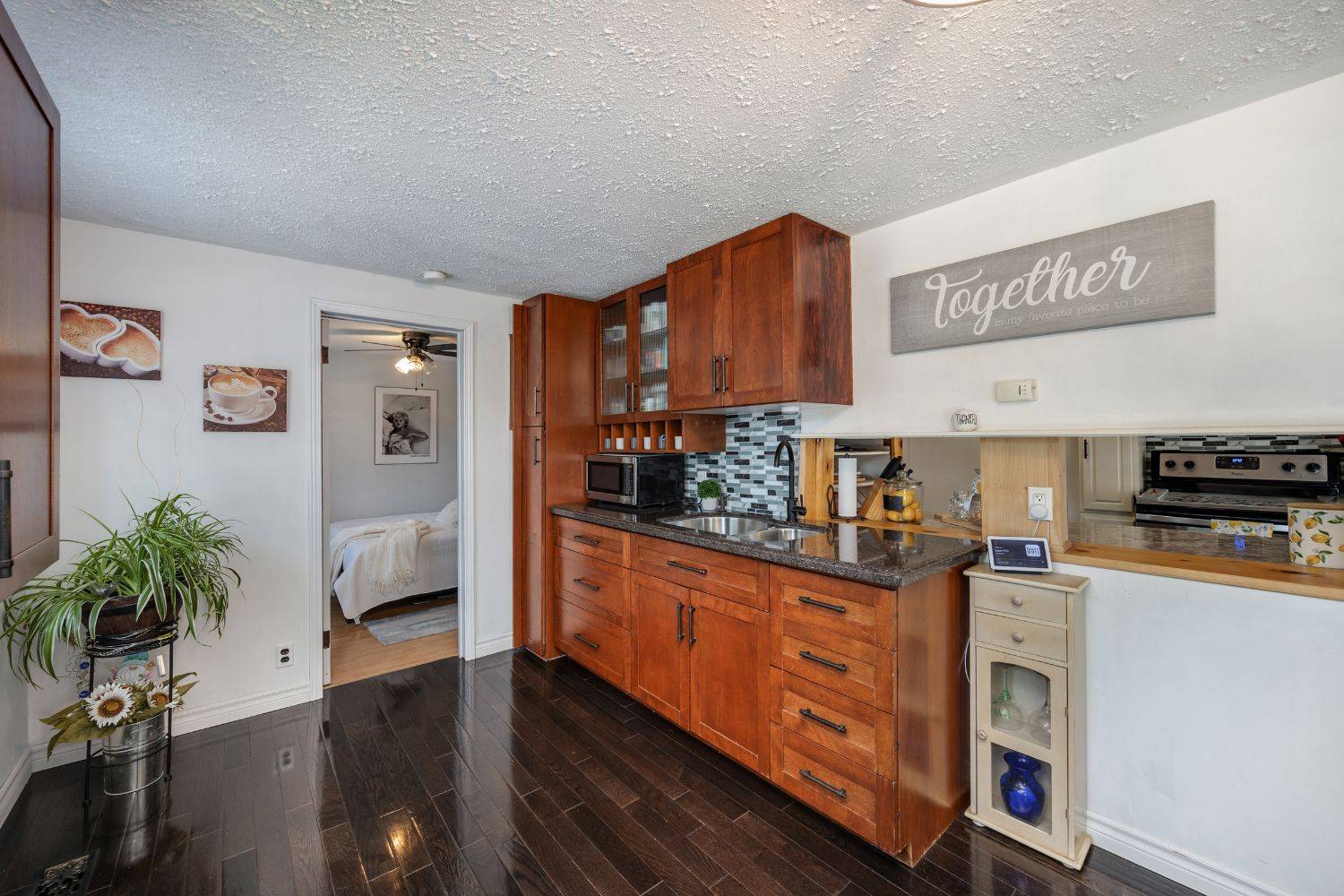 Clarington, ON L1C 3E9,3 Lambs LN