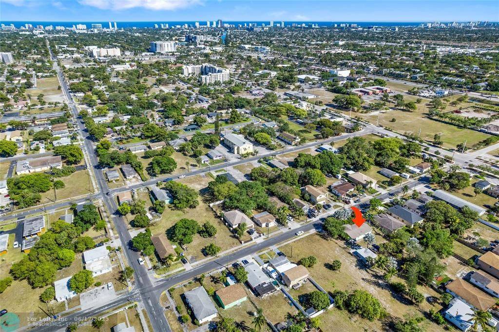 Pompano Beach, FL 33060,417 NW 9th Ave