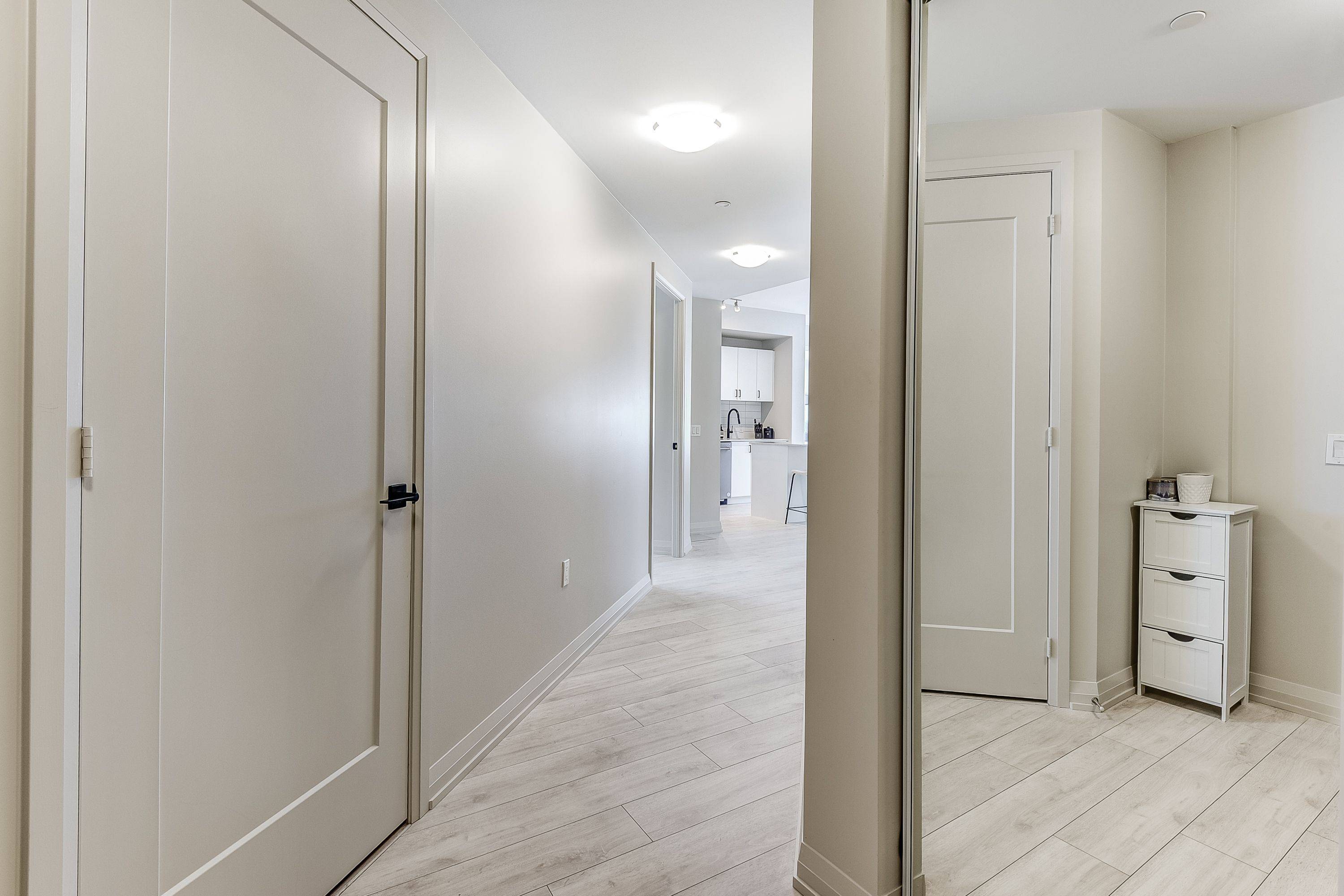 Vaughan, ON L4K 0M6,9000 Jane ST #1408