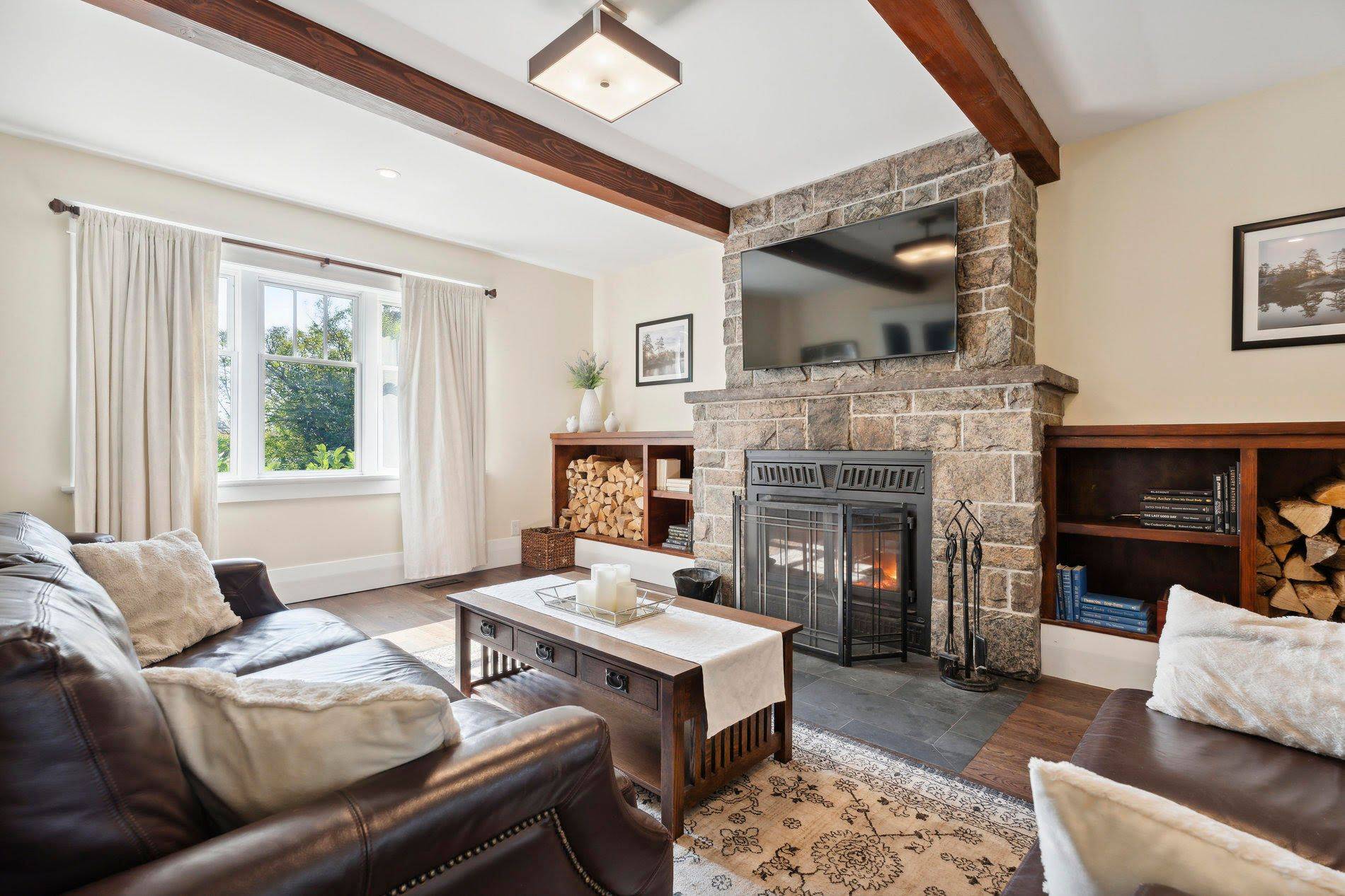 Innisfil, ON L9S 3R2,2612 10th Line