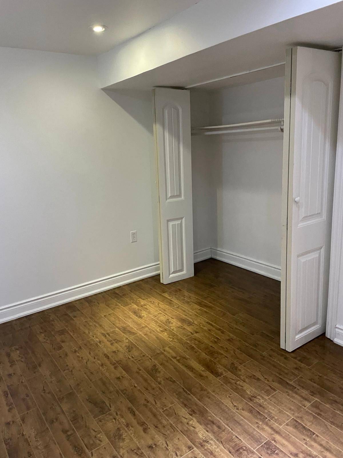 Mississauga, ON L5M 6C5,5251 Bushelgrove CIR