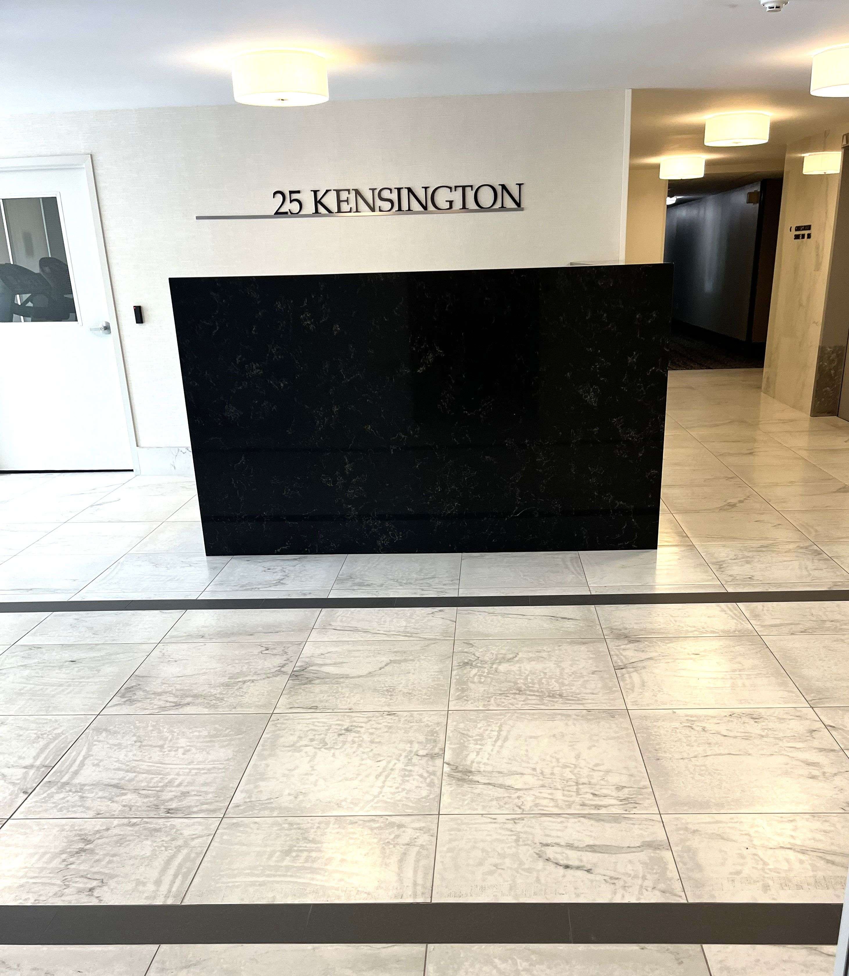 Brampton, ON L6T 3W8,25 Kensington RD #1011