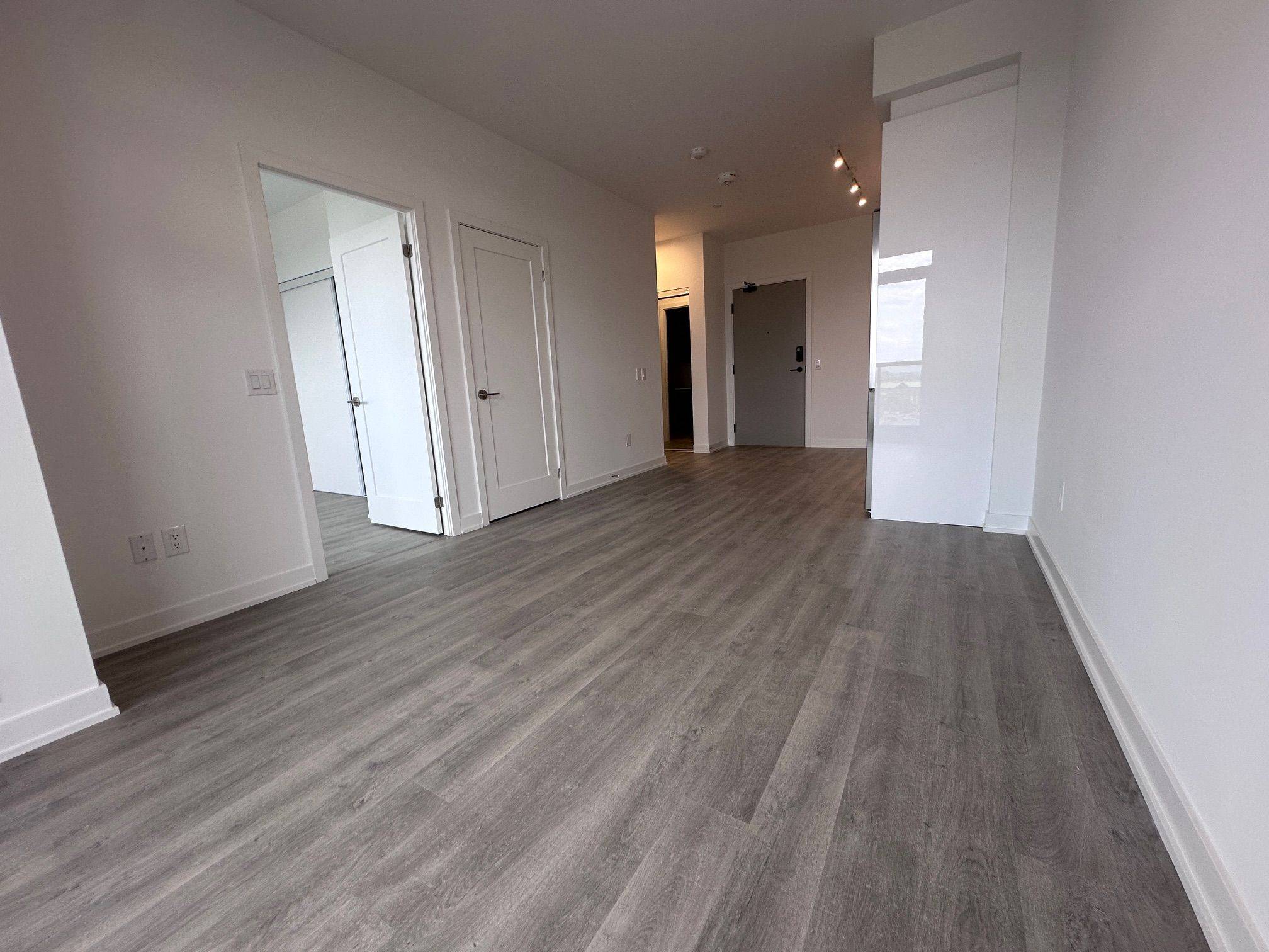 Mississauga, ON L4Z 3X7,5105 Hurontario ST #628