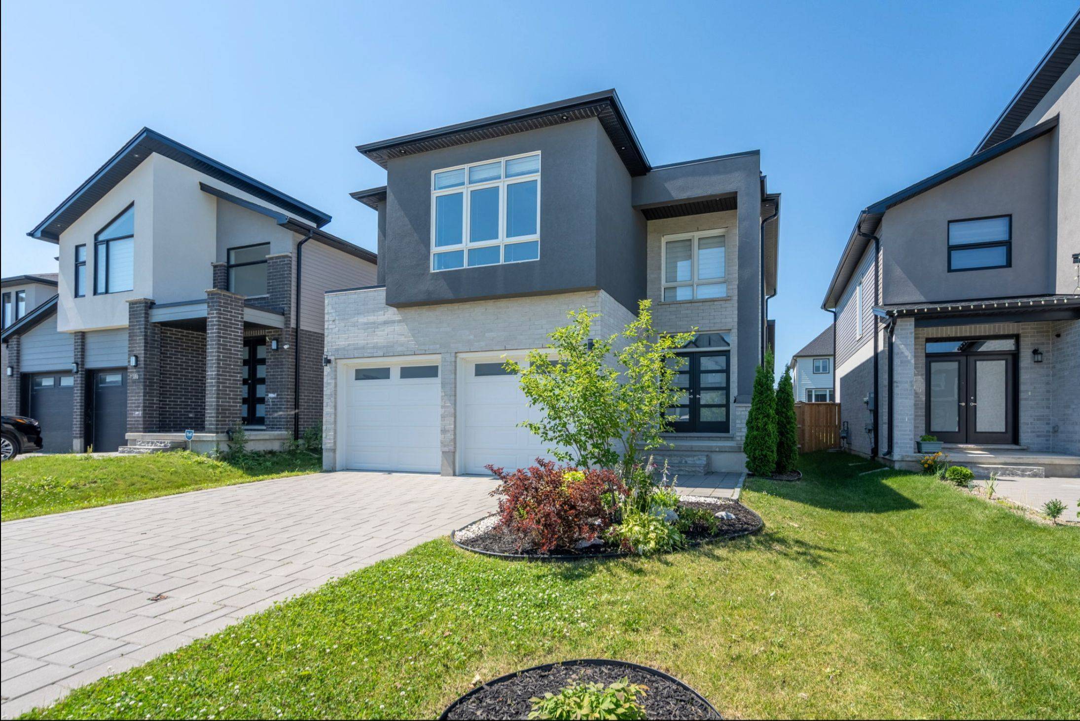 1296 Twilite BLVD, London North, ON N6G 0X7