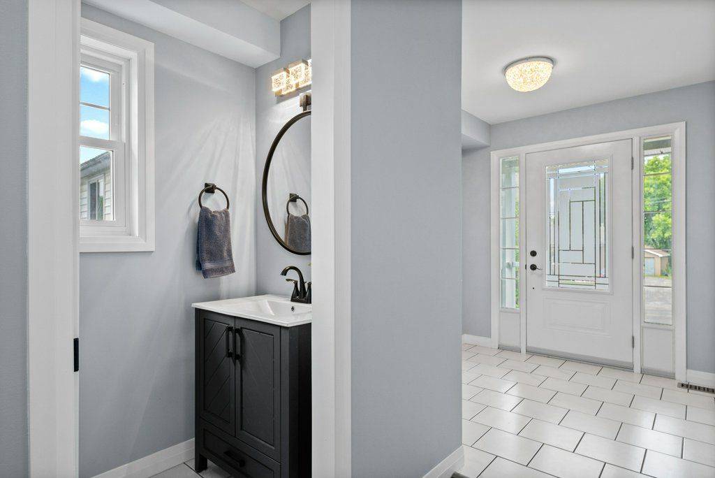 Greater Napanee, ON K7R 3B3,100 Palace RD