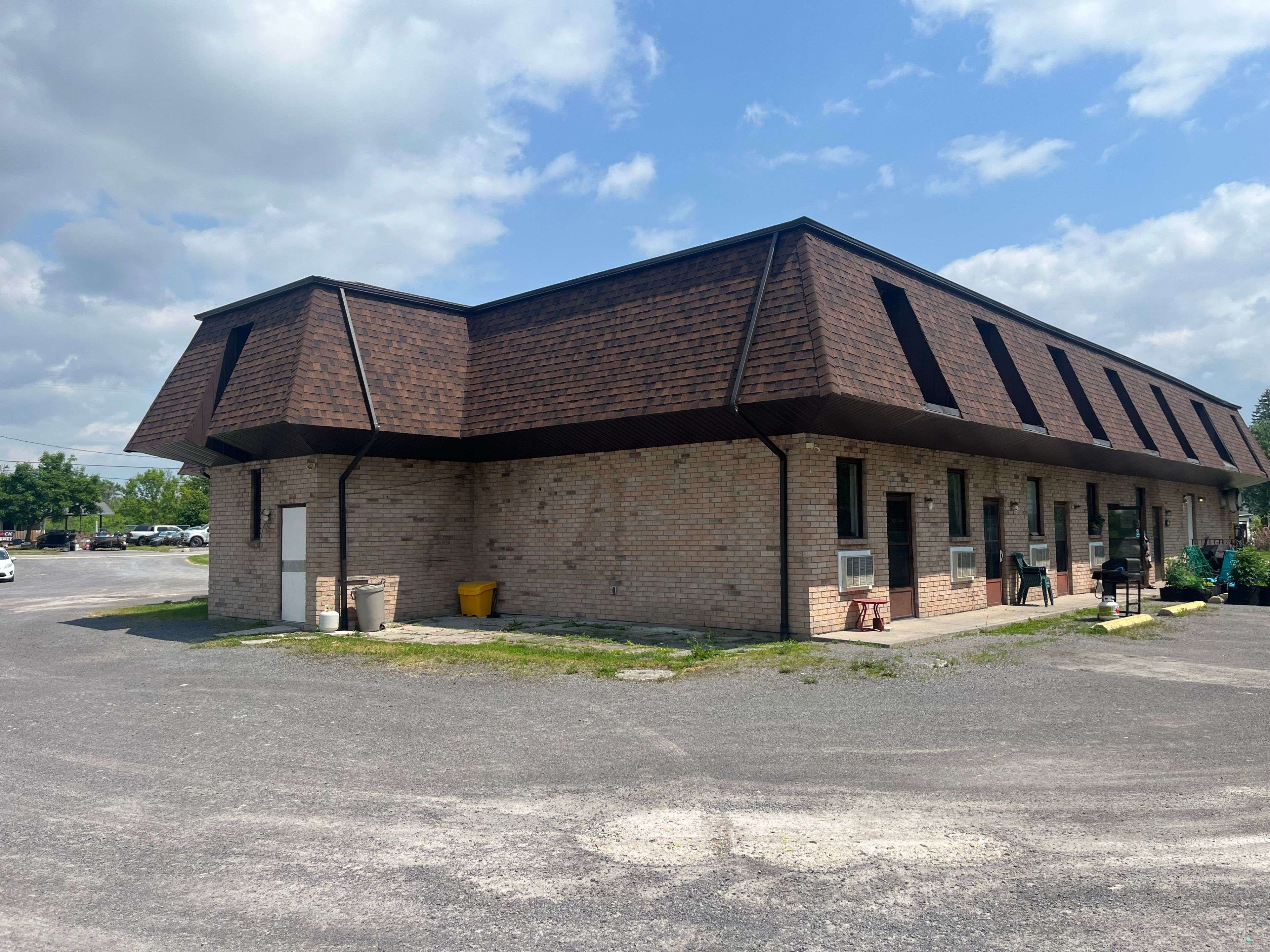 Deseronto, ON K0K 1X0,146 Dundas ST