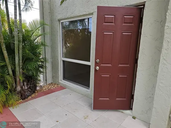 Deerfield Beach, FL 33441,860 SE 6th Ave #206