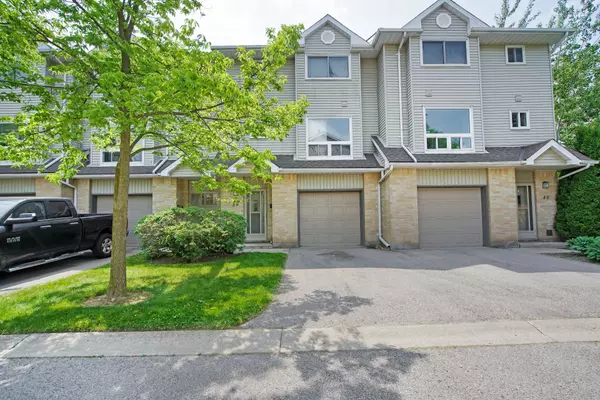 London East, ON N5V 4N5,1990 Wavell ST #39